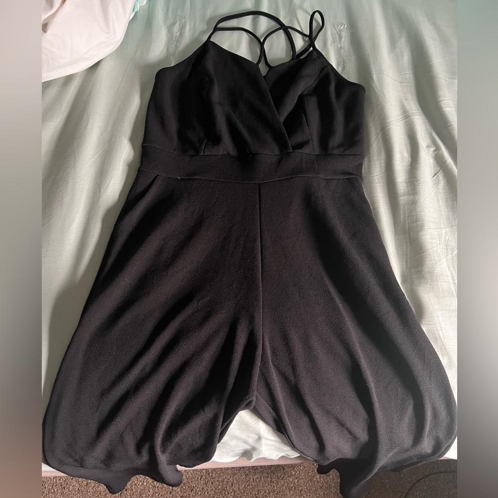 Black Strappy Jumpsuit (Stretchy)
